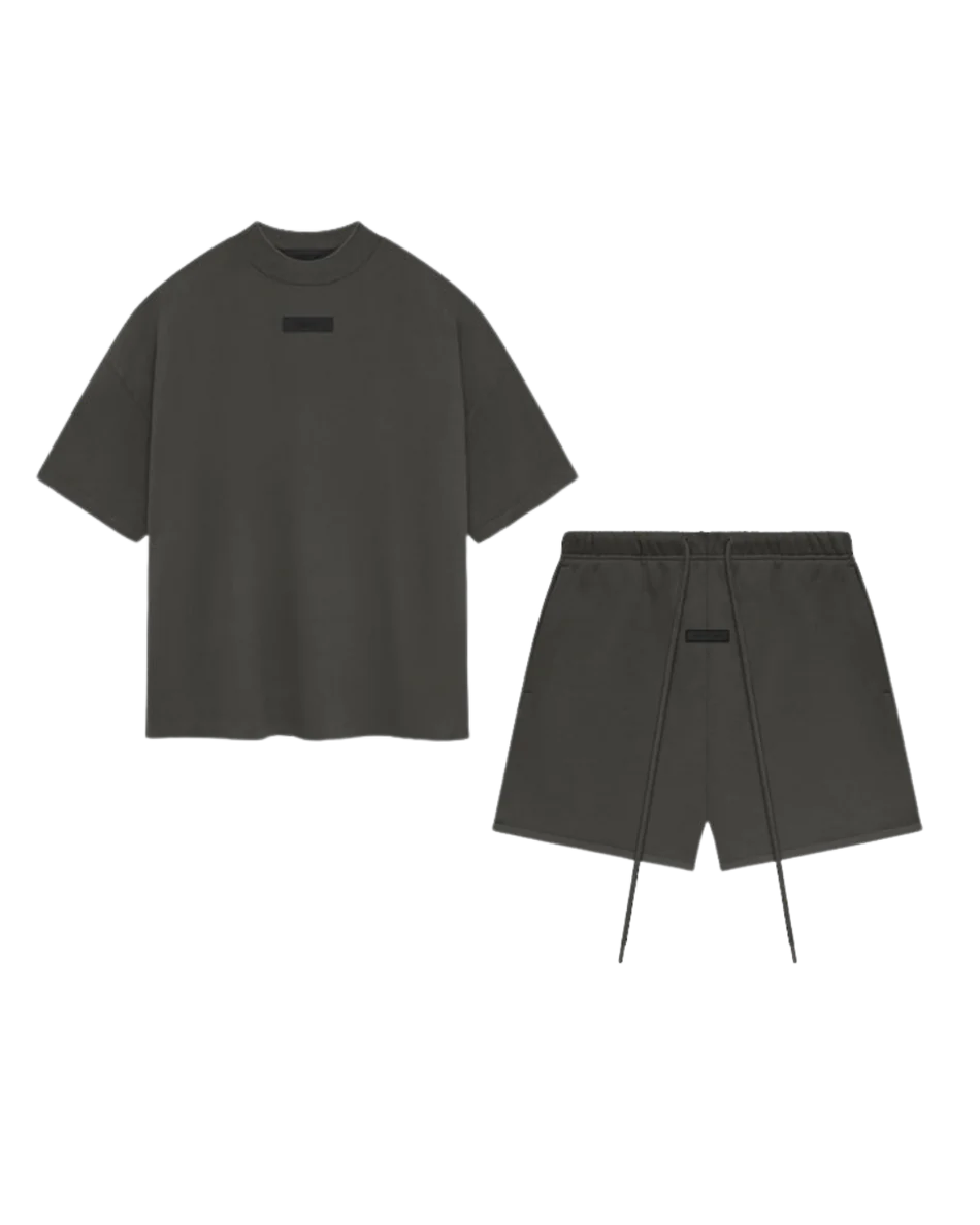 Essentials FW23 Set Ink