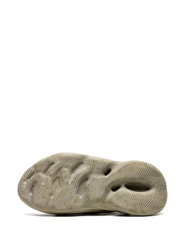 Adidas Yeezy Foam RNNR Stone Sage